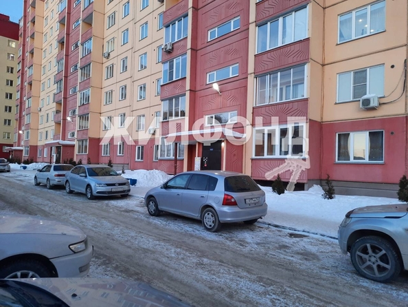 
   Продам 2-комнатную, 56.2 м², Ключ-Камышенское Плато ул, 13

. Фото 8.