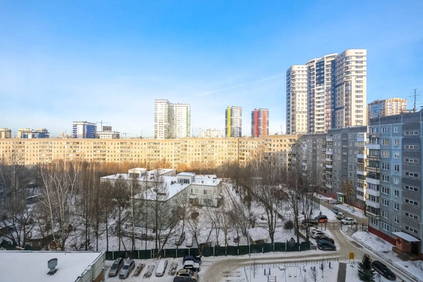 
   Продам 3-комнатную, 61.7 м², Кропоткина ул, 269

. Фото 20.