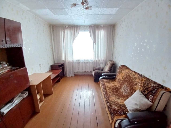 
   Продам 3-комнатную, 61.1 м², Школьная ул, 34

. Фото 1.