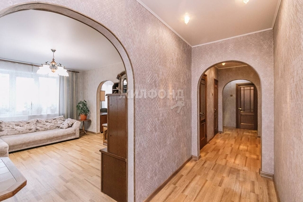 
   Продам 5-комнатную, 98.8 м², Краснообск, 202

. Фото 18.