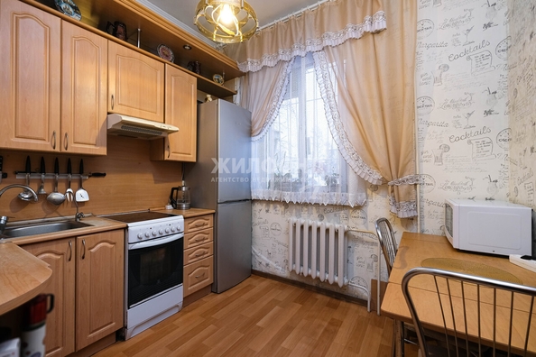 
  Сдам в аренду 2-комнатную квартиру, 59 м², Новосибирск

. Фото 5.