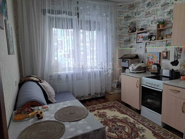 
   Продам 1-комнатную, 33.8 м², Титова ул, 276

. Фото 1.