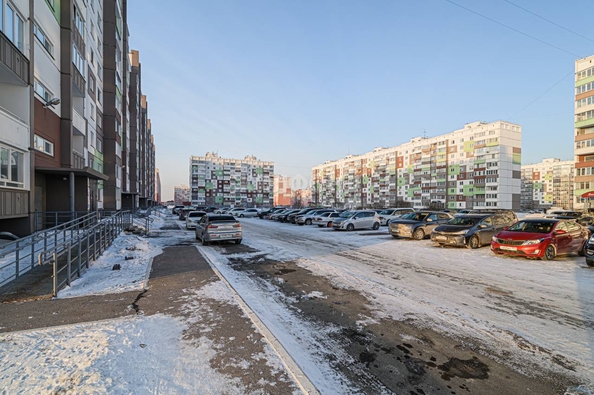 
   Продам 1-комнатную, 33.8 м², Титова ул, 276

. Фото 15.