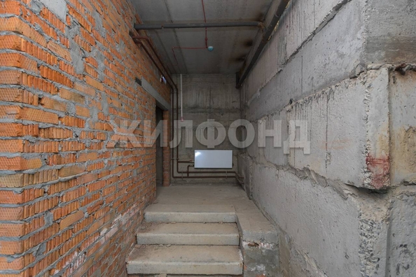 
   Продам 3-комнатную, 101.3 м², Герцена ул, 1/1

. Фото 8.