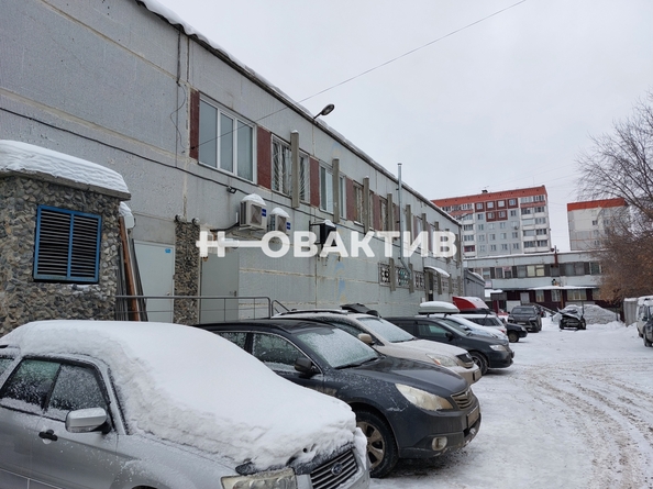 
   Сдам помещение свободного назначения, 50 м², Комсомольская ул, 2/2

. Фото 3.