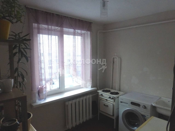 
   Продам 1-комнатную, 29.4 м², Столетова ул, 19

. Фото 1.