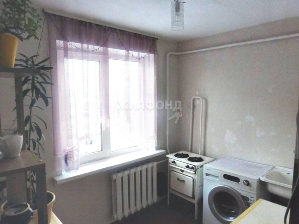 
   Продам 1-комнатную, 29.4 м², Столетова ул, 19

. Фото 1.