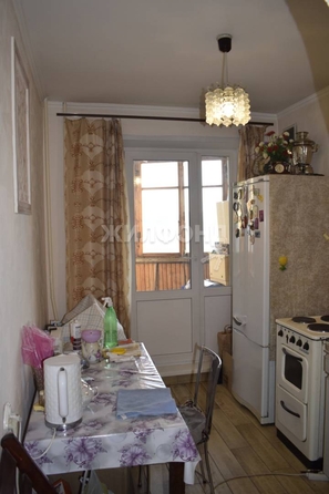 
   Продам 1-комнатную, 31.2 м², Связистов ул, 141

. Фото 4.