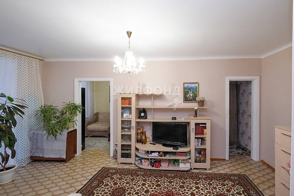 
   Продам 3-комнатную, 39.8 м², Блюхера ул, 14

. Фото 5.