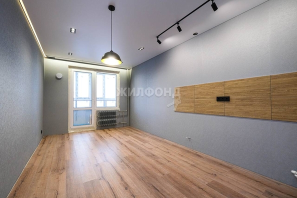 
   Продам 2-комнатную, 47 м², Венская ул, 12

. Фото 1.