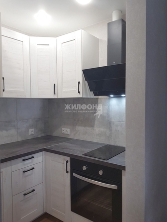 
  Сдам в аренду 2-комнатную квартиру, 40 м², Новосибирск

. Фото 6.