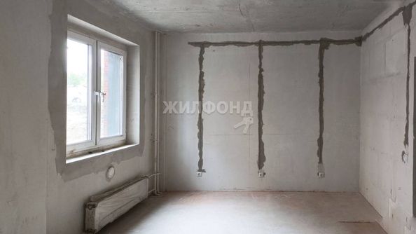 
   Продам 1-комнатную, 26 м², Закаменский мкр, 16

. Фото 1.