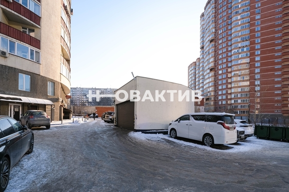 
   Продам 4-комнатную, 113.5 м², Галущака ул, 15

. Фото 46.