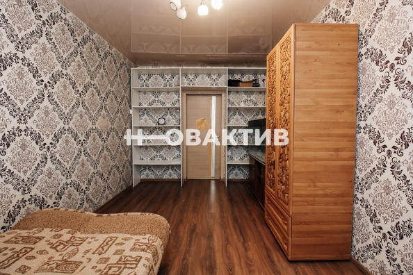 
  Сдам в аренду 4-комнатную квартиру, 75 м², Новосибирск

. Фото 3.