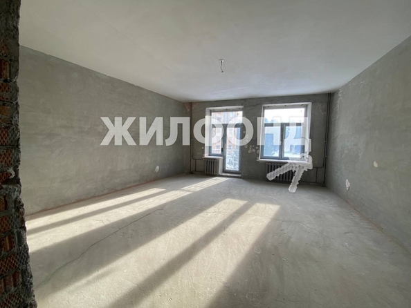 
   Продам 3-комнатную, 117.6 м², 1-е Мочищенское ш, 150

. Фото 4.