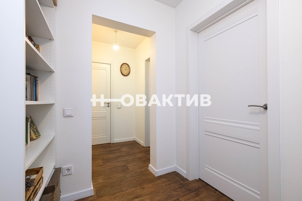 
   Продам 2-комнатную, 58.8 м², Дмитрия Шмонина ул, 1

. Фото 17.