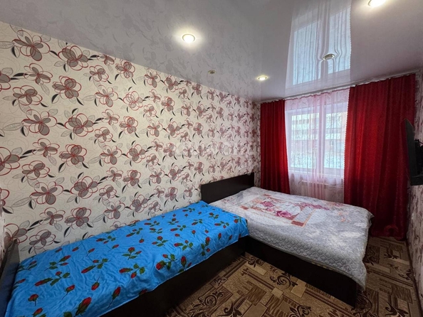 
   Продам 2-комнатную, 43.7 м², Петухова ул, 130

. Фото 6.