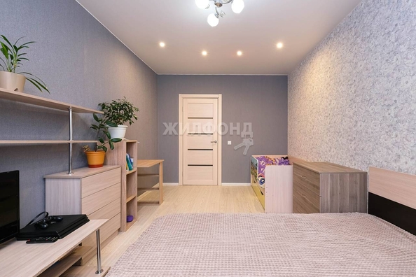 
   Продам 2-комнатную, 42.6 м², Виктора Уса ул, 13

. Фото 7.