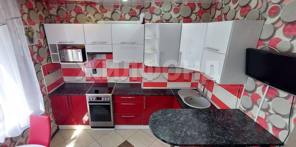 
   Продам 3-комнатную, 86.3 м², Николая Сотникова ул, 16

. Фото 6.