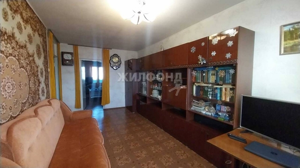 
   Продам 3-комнатную, 59 м², Ударная ул, 25

. Фото 3.