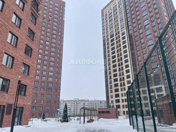 
   Продам 3-комнатную, 77.7 м², Шевченко ул, 19/1

. Фото 10.