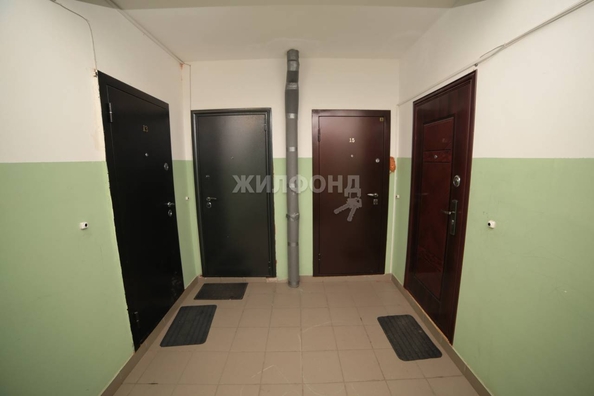 
   Продам студию, 27.4 м², Микрорайон тер, 25а

. Фото 20.