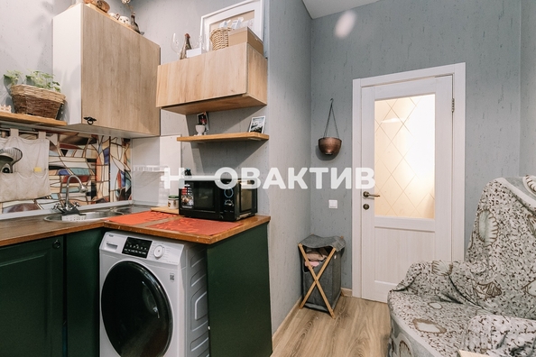 
   Продам 2-комнатную, 49 м², Романова ул, 35

. Фото 10.