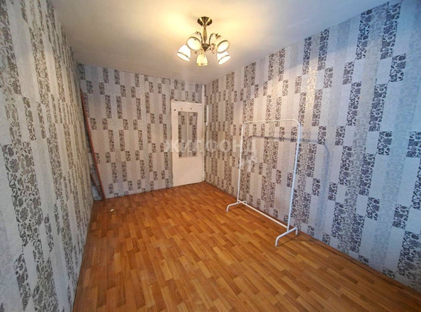 
   Продам 3-комнатную, 57.1 м², Вертковская ул, 12/1

. Фото 4.