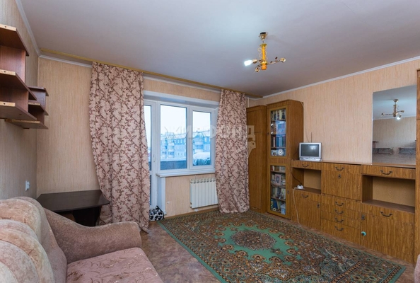 
   Продам 3-комнатную, 76.8 м², В. Высоцкого ул, 11

. Фото 5.