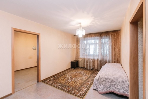 
   Продам 4-комнатную, 71.5 м², Линейная ул, 45/1

. Фото 1.