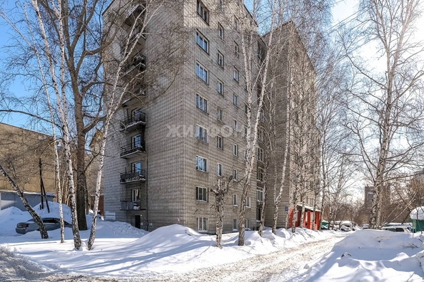 
   Продам секционку, 18.1 м², Державина ул, 59

. Фото 6.