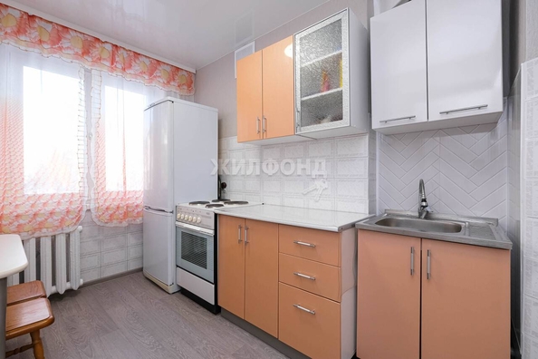 
   Продам 2-комнатную, 46.9 м², Зорге ул, 193/1

. Фото 3.