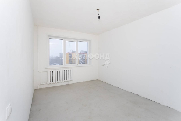 
   Продам 2-комнатную, 46.7 м², Зорге ул, 129/1

. Фото 7.