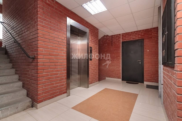 
   Продам 2-комнатную, 64.2 м², Закаменский мкр, 20/2

. Фото 22.