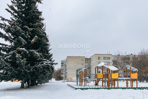 
   Продам 3-комнатную, 86 м², Краснообск, 42

. Фото 30.