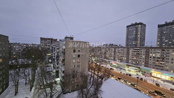 
   Продам 3-комнатную, 72.3 м², Бориса Богаткова ул, 201/3

. Фото 11.