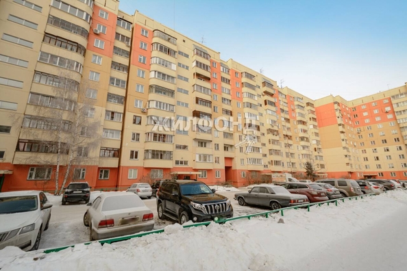 
   Продам 1-комнатную, 27.5 м², Плахотного ул, 74

. Фото 16.