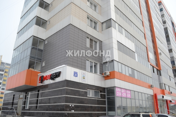 
   Продам 1-комнатную, 45 м², Троллейная ул, 21

. Фото 1.