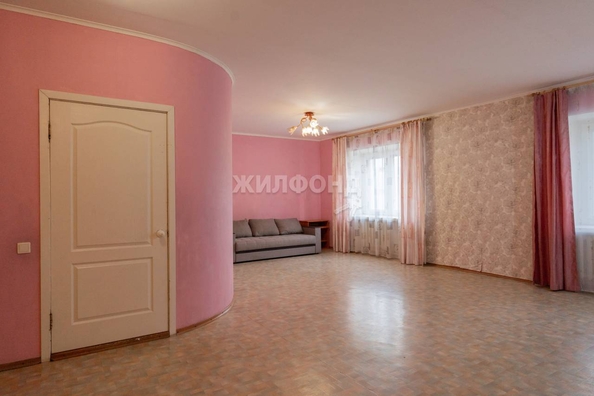 
   Продам 3-комнатную, 116.8 м², Нарымская ул, 20

. Фото 9.