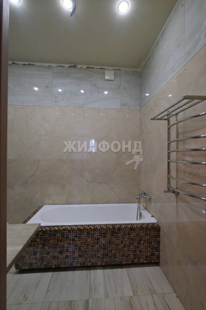 
   Продам 4-комнатную, 114.6 м², Семьи Шамшиных ул, 26/1

. Фото 25.