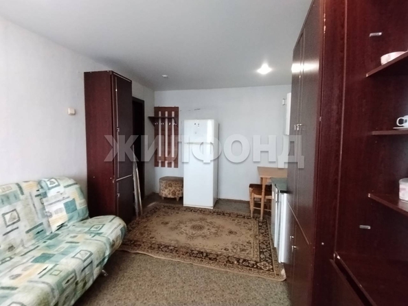 
   Продам секционку, 16.7 м², Сухарная ул, 70а

. Фото 7.