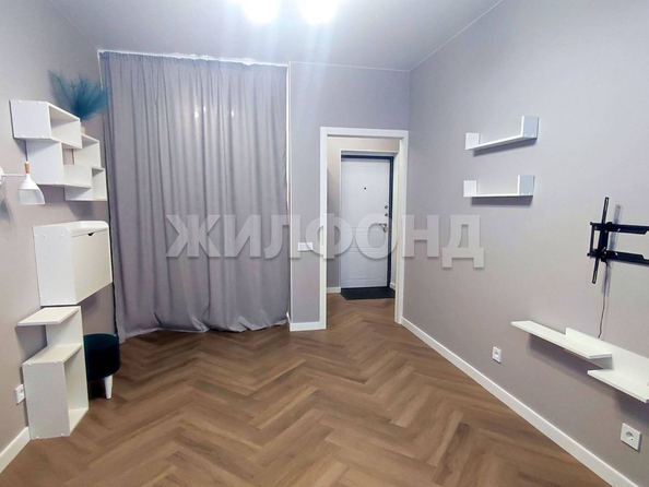 
   Продам 1-комнатную, 32.2 м², Закаменский мкр, 16

. Фото 2.