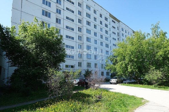 
   Продам 3-комнатную, 62.6 м², Троллейная ул, 18

. Фото 35.