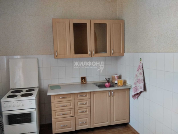 
  Сдам в аренду 1-комнатную квартиру, 39 м², Новосибирск

. Фото 6.