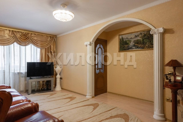 
   Продам 3-комнатную, 56.3 м², Жуковского ул, 117

. Фото 6.