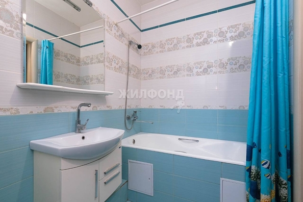 
   Продам 1-комнатную, 46.8 м², Бориса Богаткова ул, 208/3

. Фото 9.