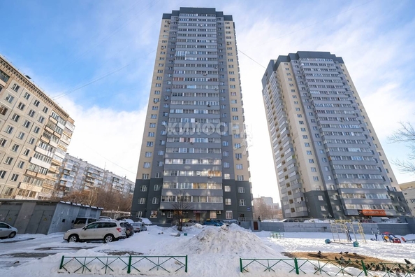 
   Продам 1-комнатную, 46.8 м², Бориса Богаткова ул, 208/3

. Фото 19.