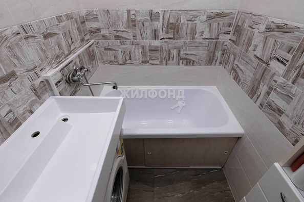 
   Продам 2-комнатную, 45.6 м², Кропоткина ул, 119/1

. Фото 11.