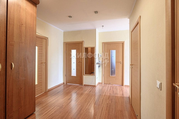 
   Продам 3-комнатную, 65.4 м², Ленина ул, 20

. Фото 8.