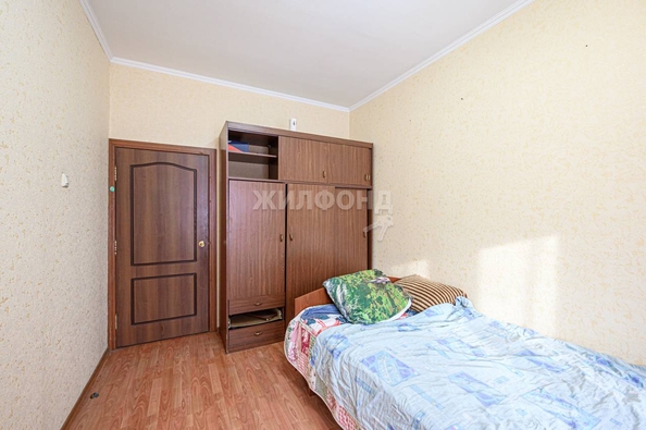 
   Продам 4-комнатную, 105.6 м², Невельского ул, 57/1

. Фото 15.